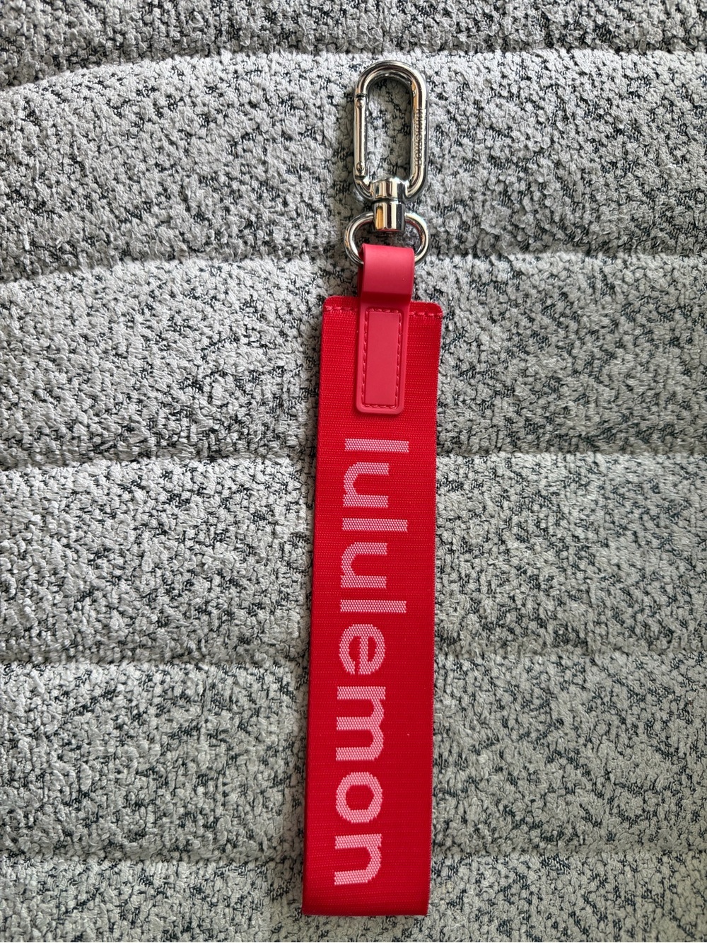Lululemon Never Lost Keychain - Red/White/Silver